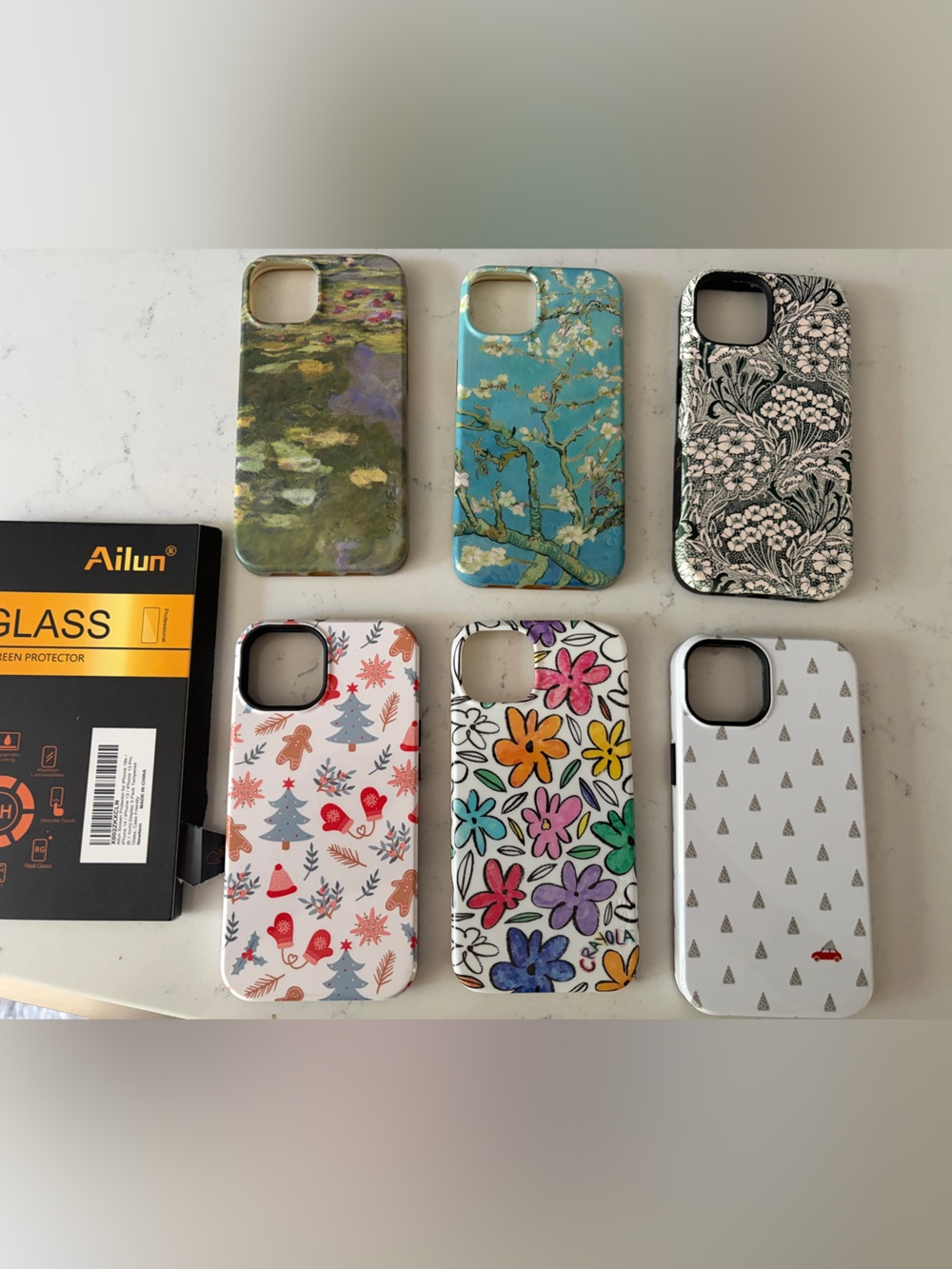 6 Casely Iphone13 pro cases in different designs and AlilunScreen Protectors!
